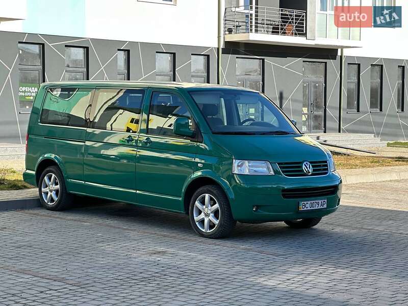 Минивэн Volkswagen Caravelle 2009 в Львове
