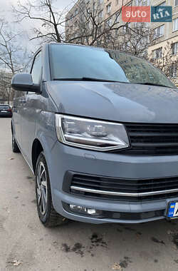 Мінівен Volkswagen Caravelle 2010 в Києві