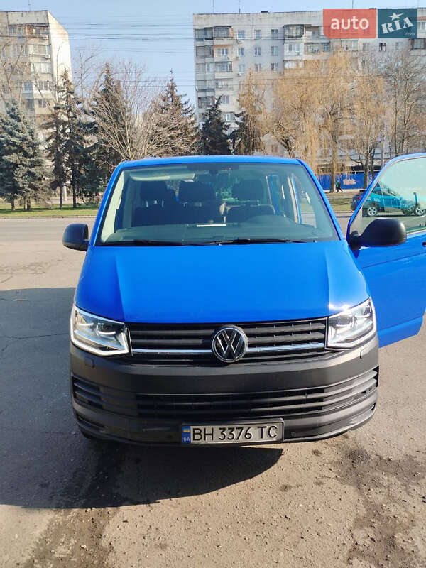 Мінівен Volkswagen Caravelle 2018 в Одесі