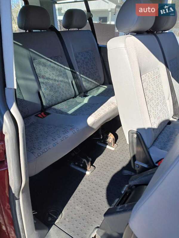 Минивэн Volkswagen Caravelle 2007 в Житомире