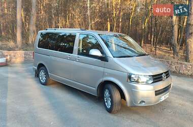 Минивэн Volkswagen Caravelle 2012 в Киеве