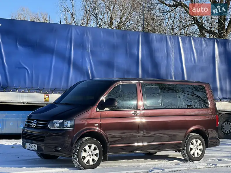 Мінівен Volkswagen Caravelle 2014 в 