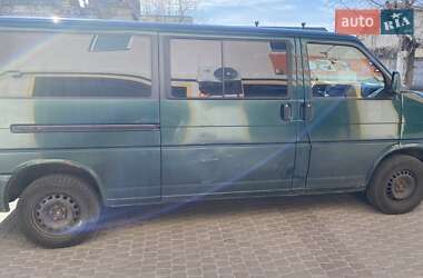 Минивэн Volkswagen Caravelle 2001 в 