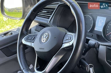 Мінівен Volkswagen Caravelle 2020 в 