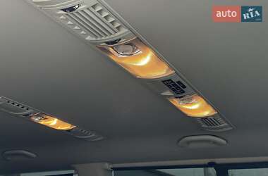 Мінівен Volkswagen Caravelle 2019 в 