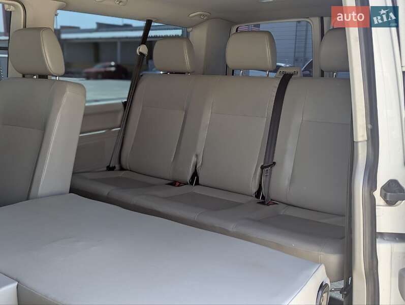 Минивэн Volkswagen Caravelle 2013 в Киеве фото 18 Минивэн Volkswagen Caravelle 2013 в Киеве