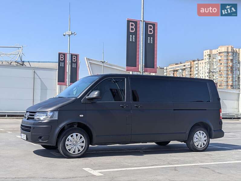 Минивэн Volkswagen Caravelle 2013 в Киеве фото 5 Минивэн Volkswagen Caravelle 2013 в Киеве