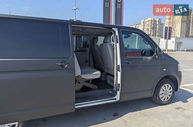 Минивэн Volkswagen Caravelle 2013 в 