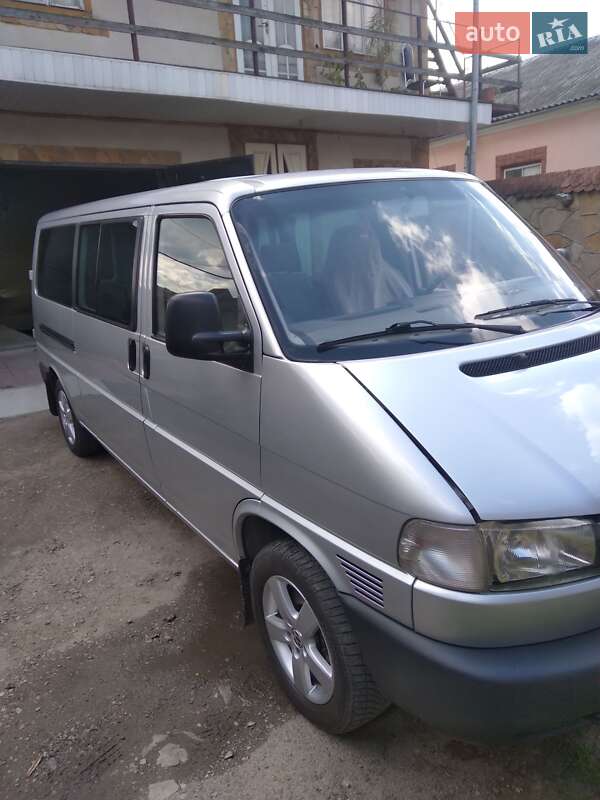 Мінівен Volkswagen Caravelle 2001 в Могилів-Подільському