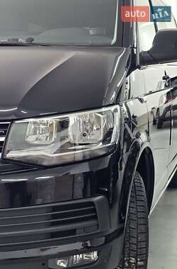 Мінівен Volkswagen Caravelle 2018 в 