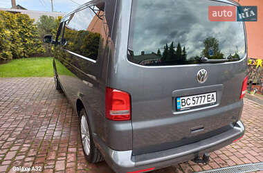 Минивэн Volkswagen Caravelle 2013 в 