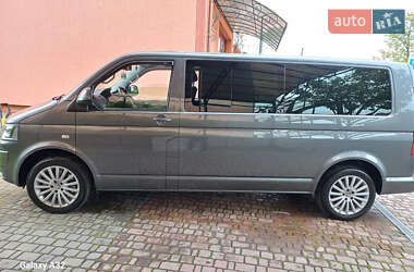Минивэн Volkswagen Caravelle 2013 в 