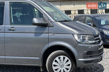 Минивэн Volkswagen Caravelle 2018 в 