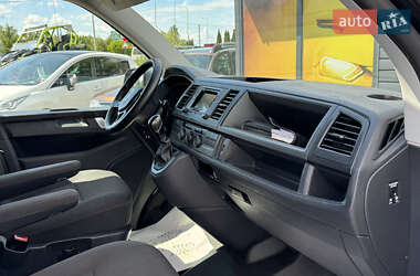 Минивэн Volkswagen Caravelle 2018 в 