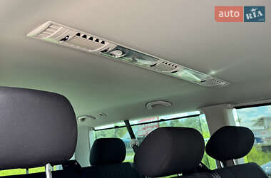 Минивэн Volkswagen Caravelle 2018 в 