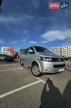 Минивэн Volkswagen Caravelle 2015 в 