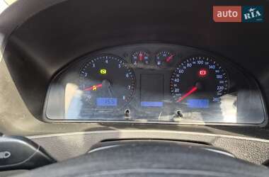 Минивэн Volkswagen Caravelle 2008 в 