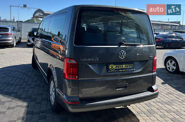 Минивэн Volkswagen Caravelle 2016 в 