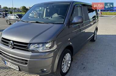Минивэн Volkswagen Caravelle 2013 в 