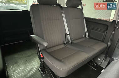 Минивэн Volkswagen Caravelle 2019 в 