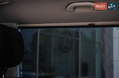 Мінівен Volkswagen Caravelle 2016 в 