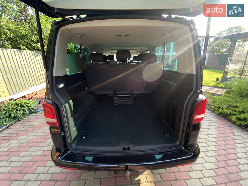 Минивэн Volkswagen Caravelle 2013 в Киеве