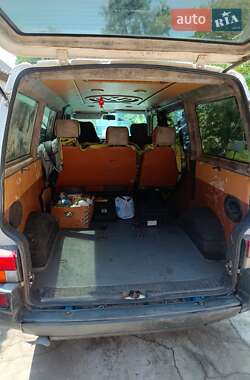 Минивэн Volkswagen Caravelle 1994 в 