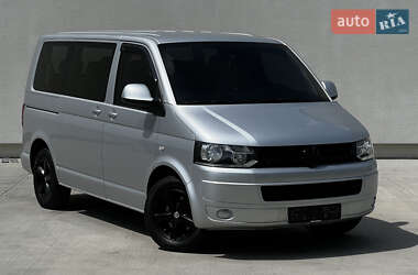 Мінівен Volkswagen Caravelle 2011 в Луцьку