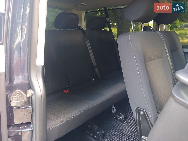 Мінівен Volkswagen Caravelle 2017 в Києві