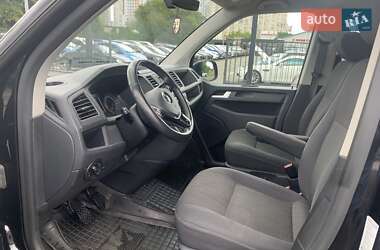 Мінівен Volkswagen Caravelle 2018 в 