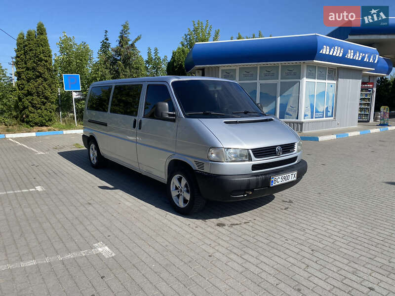 Минивэн Volkswagen Caravelle 2002 в Жовкве
