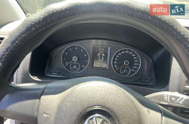 Минивэн Volkswagen Caravelle 2012 в 