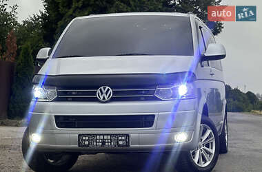 Минивэн Volkswagen Caravelle 2012 в Хмельницком