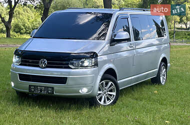 Минивэн Volkswagen Caravelle 2012 в 