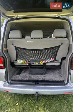 Минивэн Volkswagen Caravelle 2012 в 