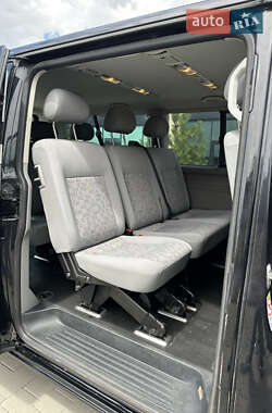 Минивэн Volkswagen Caravelle 2009 в 