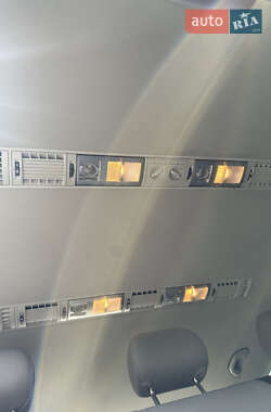 Минивэн Volkswagen Caravelle 2009 в 