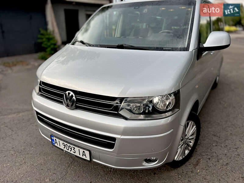 Минивэн Volkswagen Caravelle 2010 в Каменском