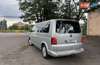 Минивэн Volkswagen Caravelle 2010 в 