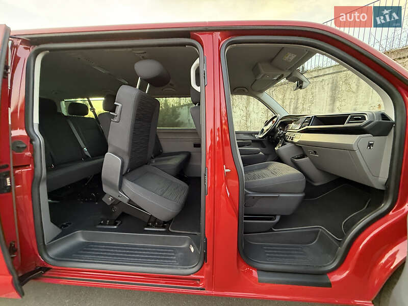 Минивэн Volkswagen Caravelle 2020 в Ровно