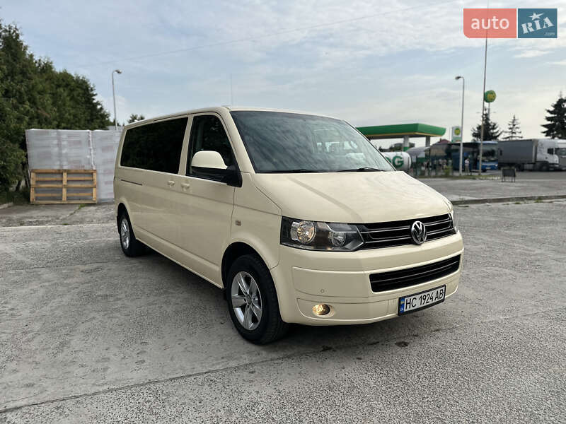 Volkswagen Caravelle 2011