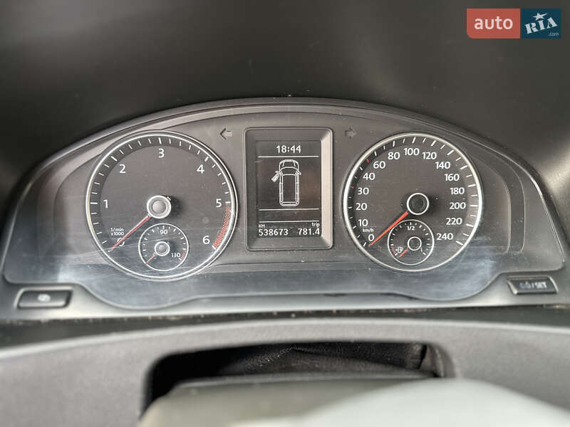 Мінівен Volkswagen Caravelle 2011 в Львові