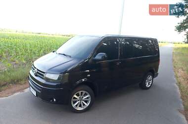 Минивэн Volkswagen Caravelle 2010 в 