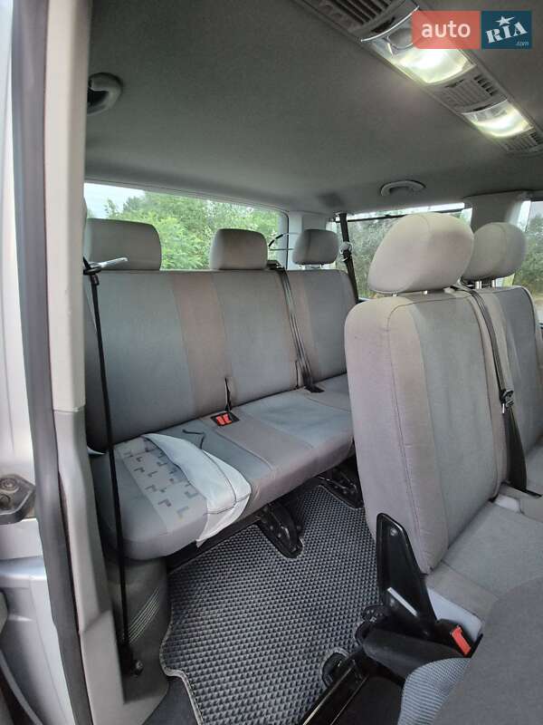 Минивэн Volkswagen Caravelle 2008 в Киеве