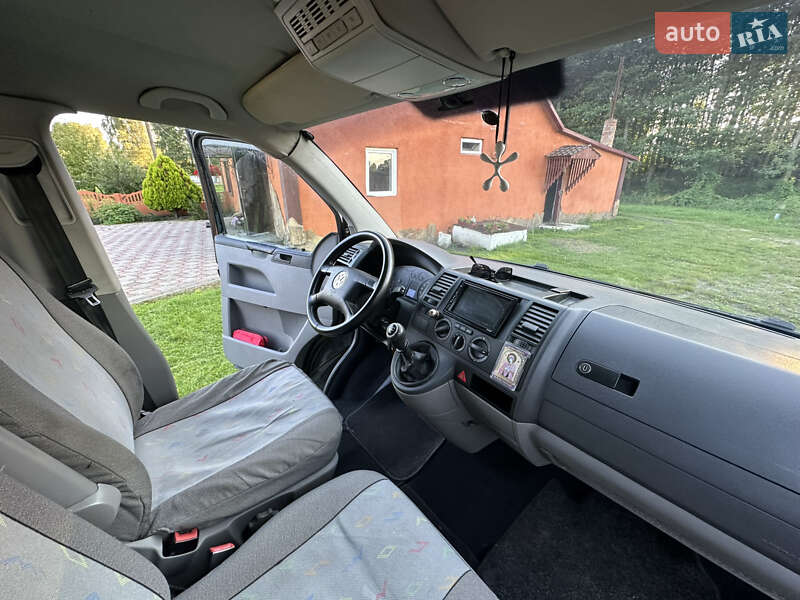 Минивэн Volkswagen Caravelle 2007 в Шацке фото 12 Минивэн Volkswagen Caravelle 2007 в Шацке