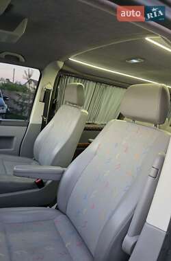Минивэн Volkswagen Caravelle 2008 в 