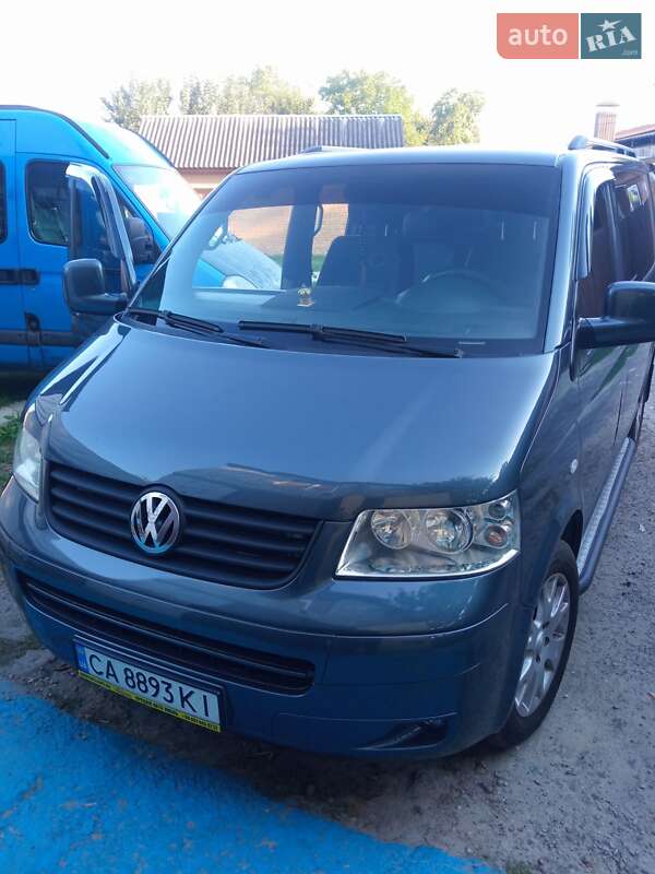 Минивэн Volkswagen Caravelle 2005 в Чернигове