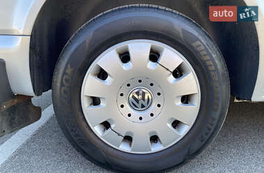Минивэн Volkswagen Caravelle 2014 в 