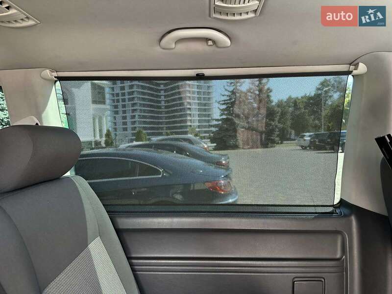 Минивэн Volkswagen Caravelle 2011 в Одессе