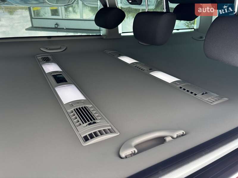 Минивэн Volkswagen Caravelle 2020 в Львове